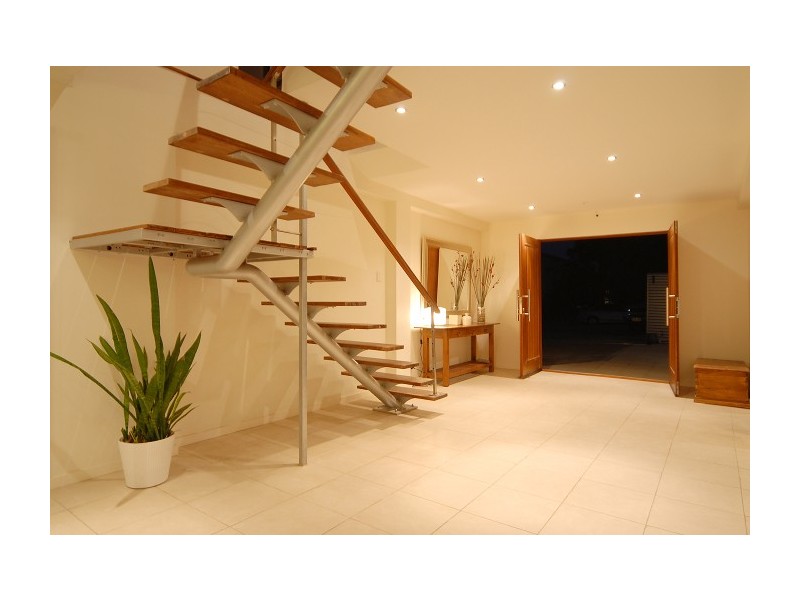 36 Messines Crescent, Miami QLD 4220