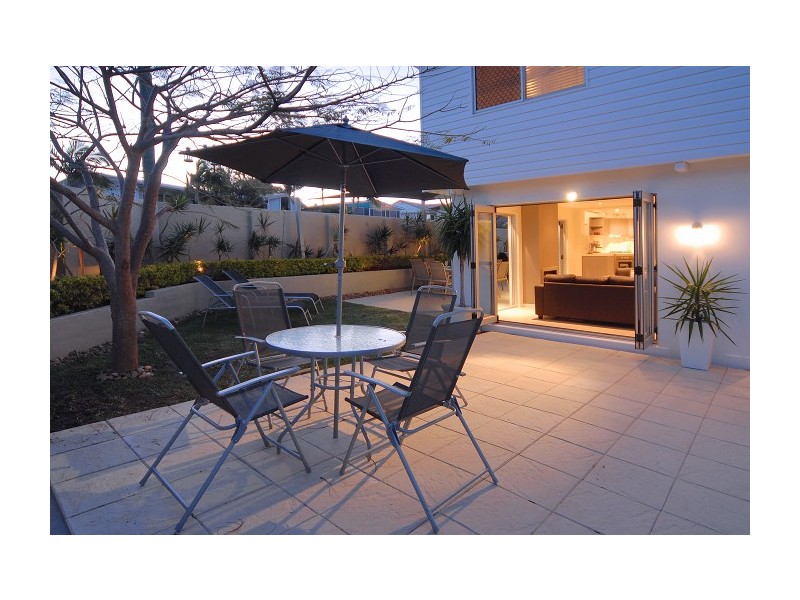 36 Messines Crescent, Miami QLD 4220