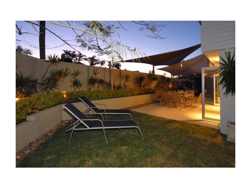 36 Messines Crescent, Miami QLD 4220