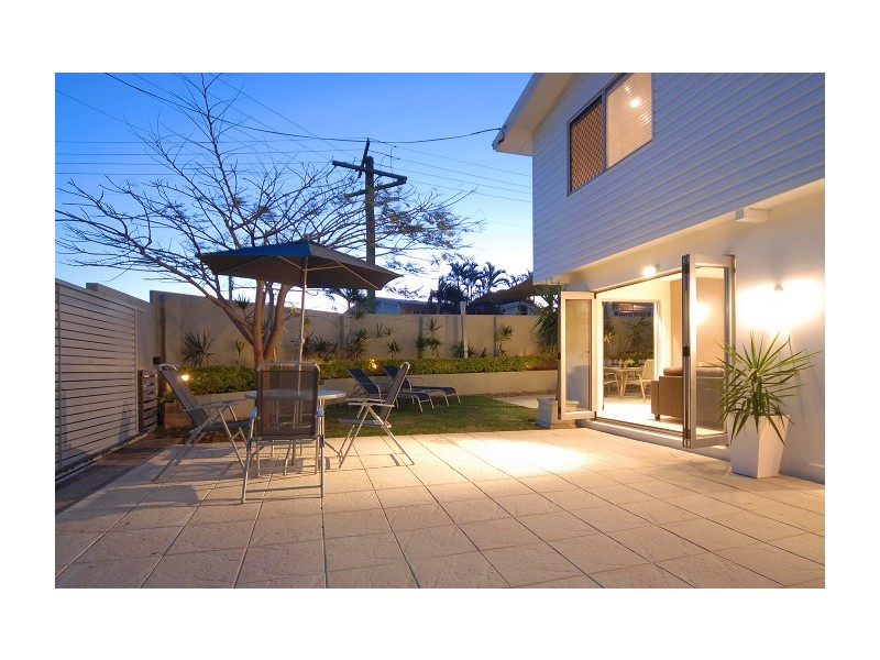 36 Messines Crescent, Miami QLD 4220