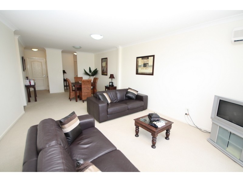 14/2329 Gold Coast Highway, Mermaid Beach QLD 4218