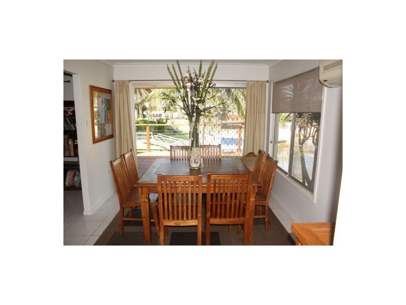 Broadbeach Waters QLD 4218