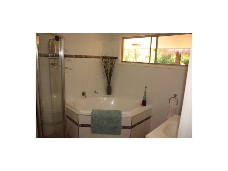 Broadbeach Waters QLD 4218