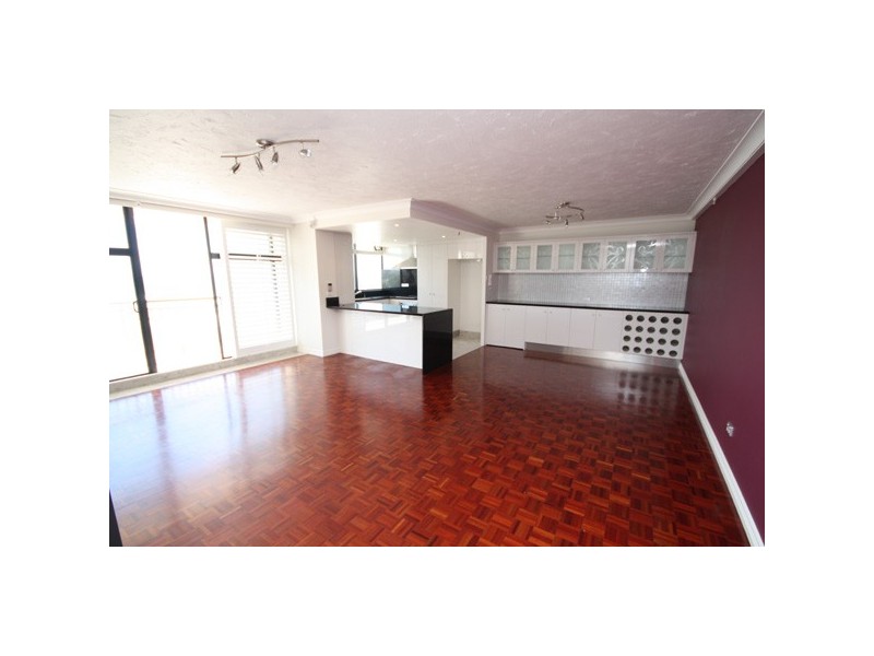 10E/150 The Esplanade, Surfers Paradise QLD 4217