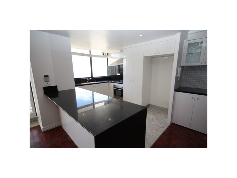10E/150 The Esplanade, Surfers Paradise QLD 4217