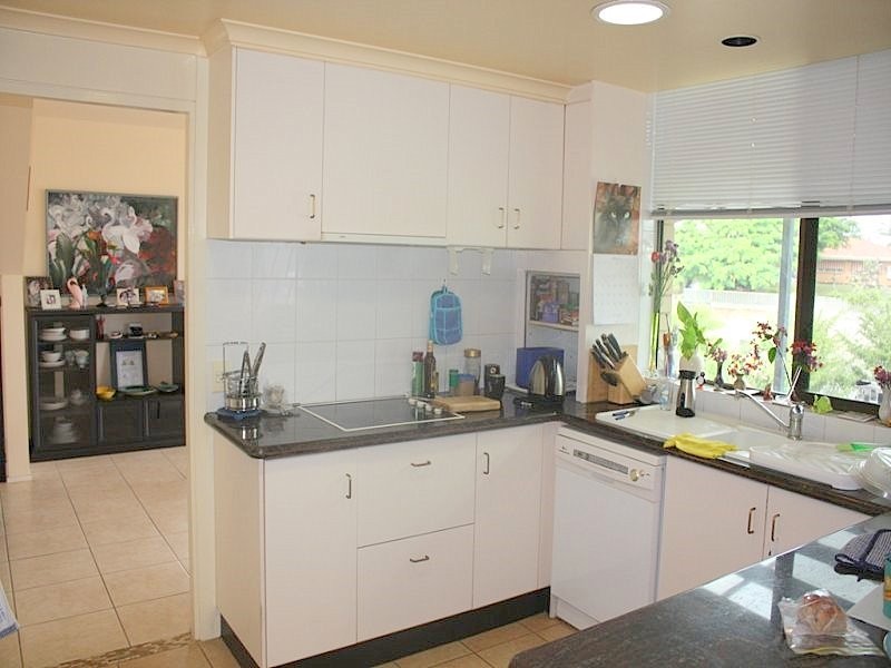 13 Beverley Crescent, Broadbeach Waters QLD 4218