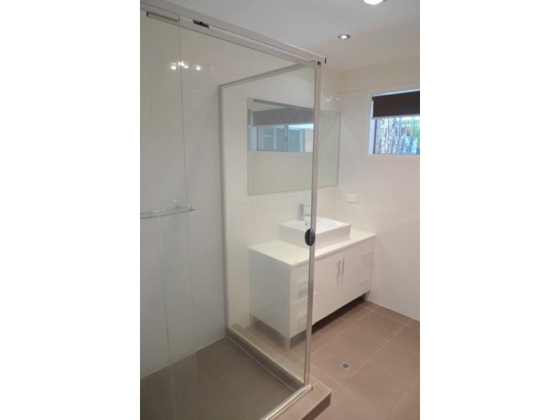 3 Key West, Broadbeach Waters QLD 4218