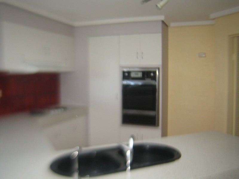 4 Costa Court, Broadbeach Waters QLD 4218