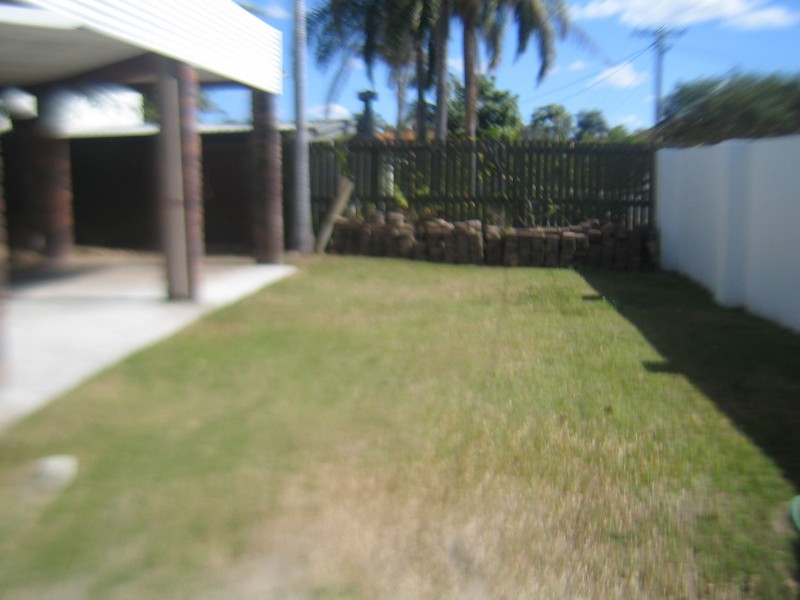 4 Costa Court, Broadbeach Waters QLD 4218
