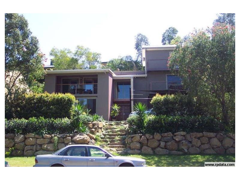 9 Milparinka Terrace, Ashmore QLD 4214