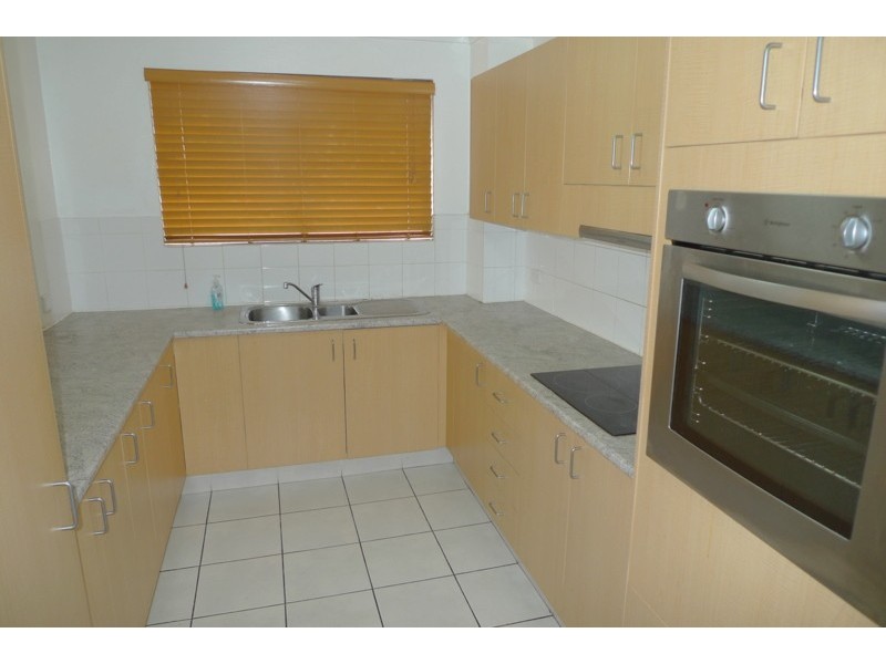 1/43 Duet Drive, Mermaid Waters QLD 4218