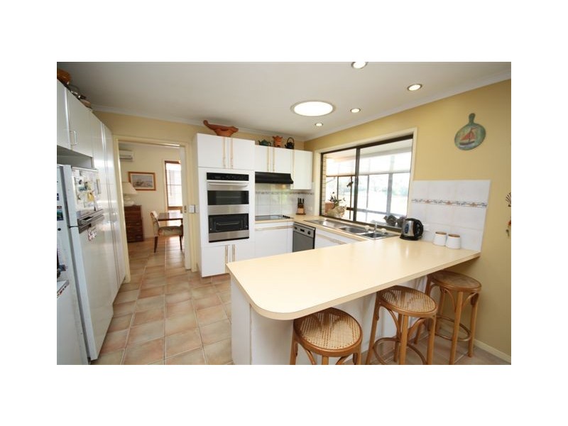 17 Le Mans Drive, Mermaid Waters QLD 4218