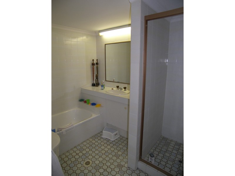5/84 Paradise Island, Surfers Paradise QLD 4217