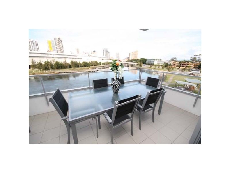 1206/33 TE Peters Drive, Broadbeach Waters QLD 4218