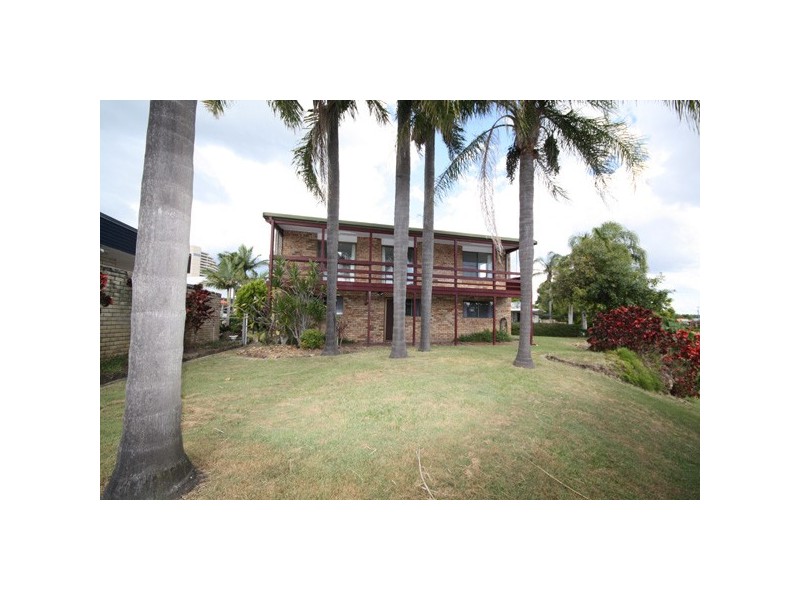 13 Lotus Key, Broadbeach Waters QLD 4218