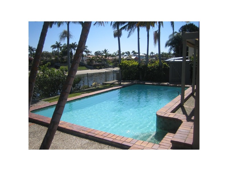 11 Platypus Avenue, Sorrento QLD 4217