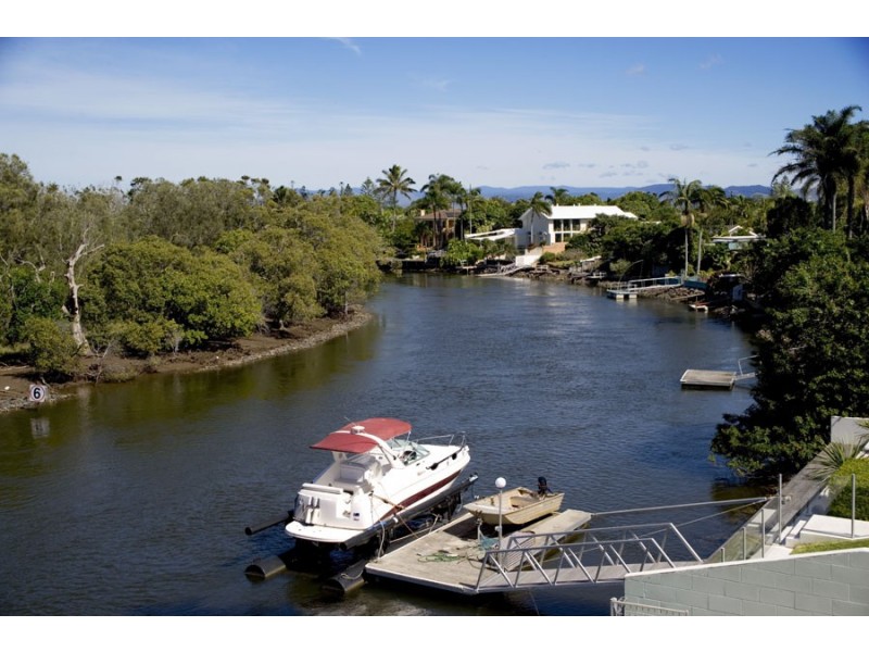 Broadbeach Waters QLD 4218