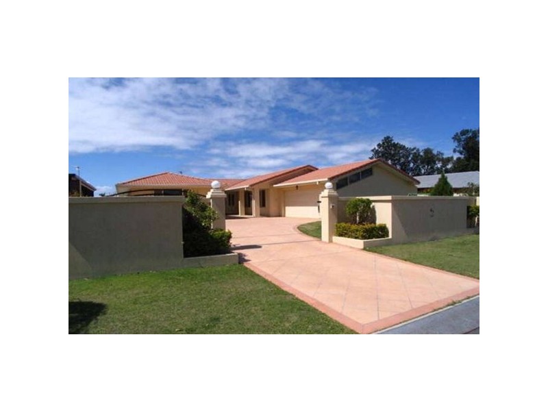 64 Rumrunner Street, Mermaid Waters QLD 4218