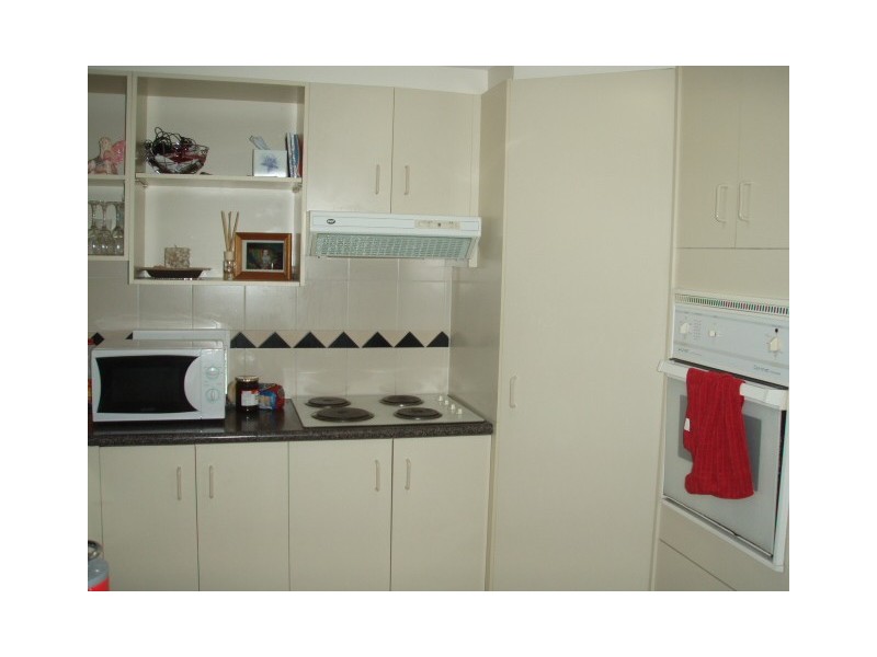 239/125 Hansford Road, Coombabah QLD 4216