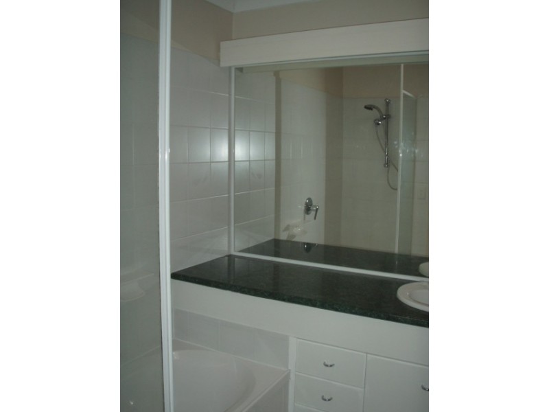 286/125 Hansford Road, Coombabah QLD 4216