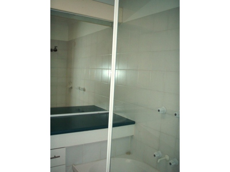 271/125 Hansford Road, Coombabah QLD 4216