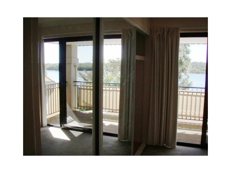 288/125 Hansford Road, Coombabah QLD 4216