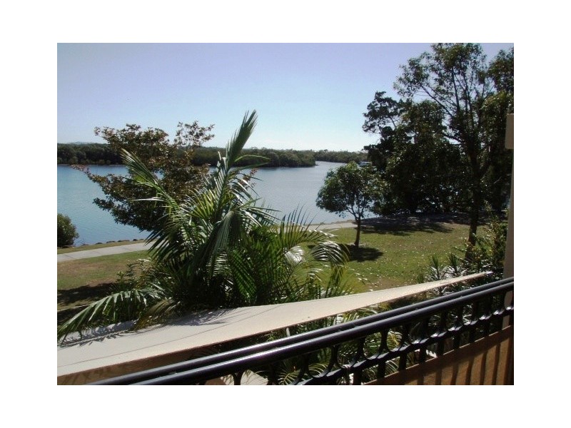 288/125 Hansford Road, Coombabah QLD 4216