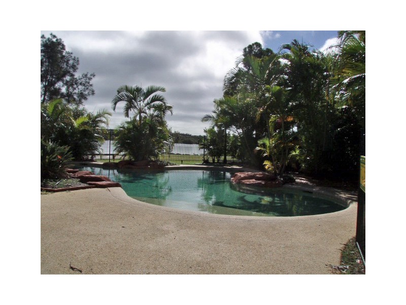 201/125 Hansford Road, Coombabah QLD 4216