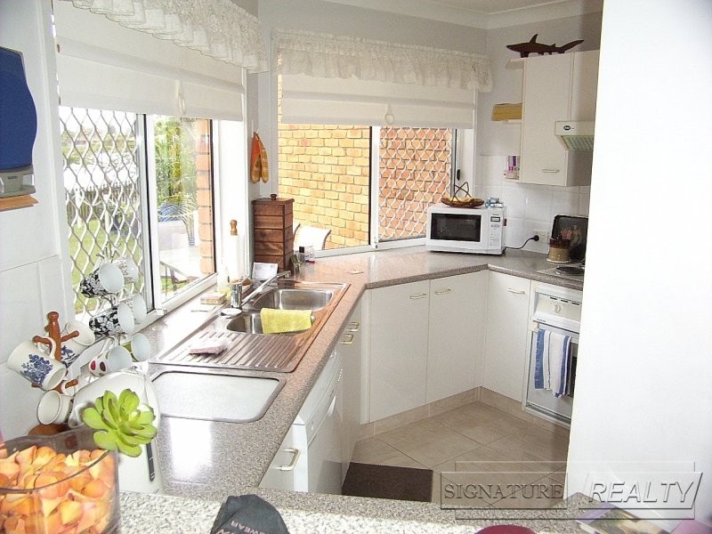 10/173 Barrier Reef Drive, Mermaid Waters QLD 4218