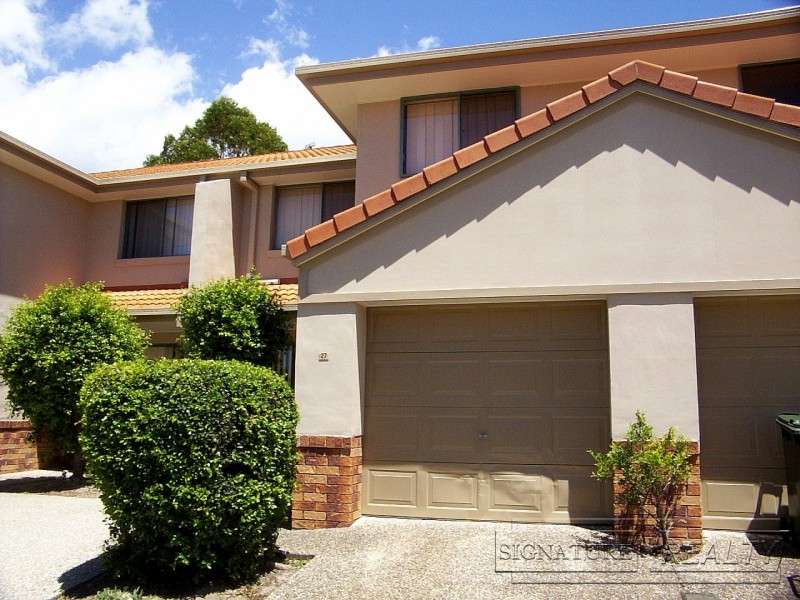 27/21 Regensberg Cl, Varsity Lakes QLD 4227