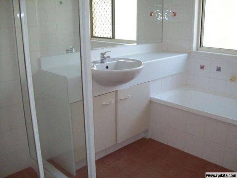 104/2-4 Langport Parade, Mudgeeraba QLD 4213