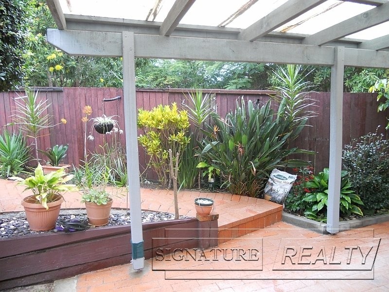 9/173 Barrier Reef Drive, Mermaid Waters QLD 4218