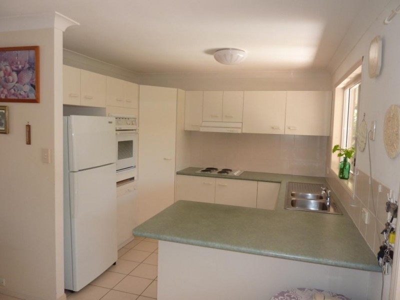 2/11 Covent Gardens Way, Banora Point NSW 2486