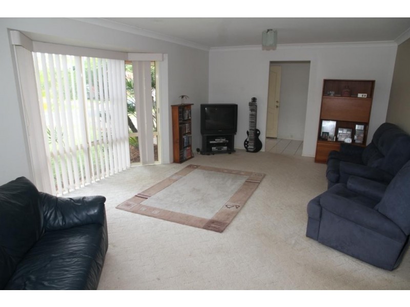 8 Chardonnay Cresent, Tweed Heads South NSW 2486