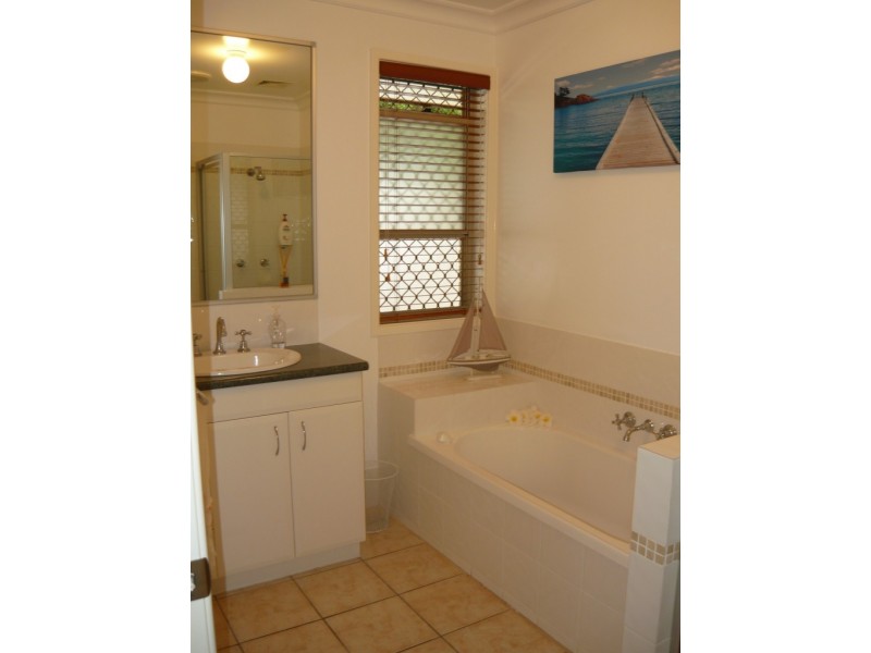 32 Triton Street, Tweed Heads South NSW 2486