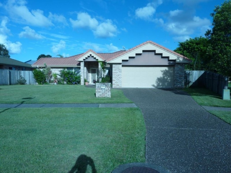 81 Avondale Road, Banora Point NSW 2486