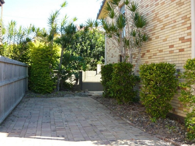 30A Guineas Creek Road, Currumbin Waters QLD 4223