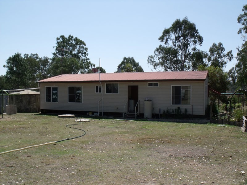 Wattle Camp QLD 4615