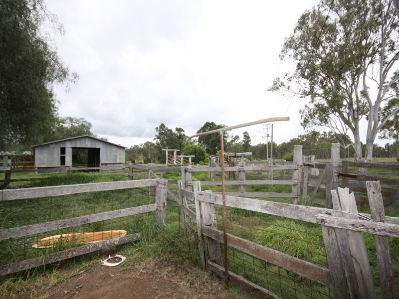 Benair QLD 4610