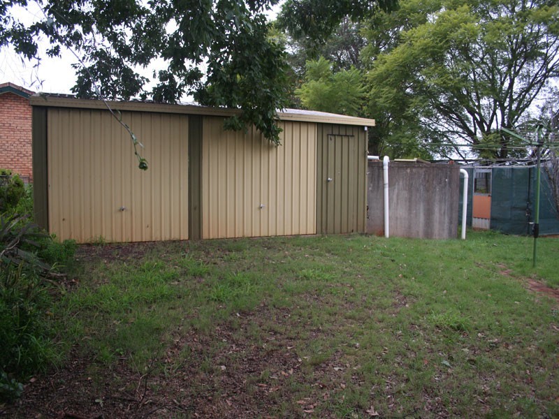 25 Joseph Street, Kingaroy QLD 4610