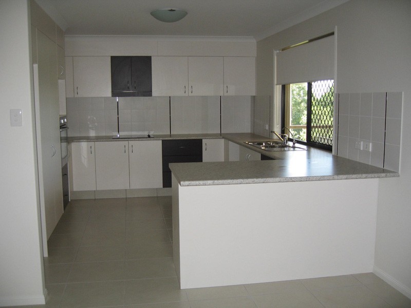 69 Cowie Drive, Kingaroy QLD 4610