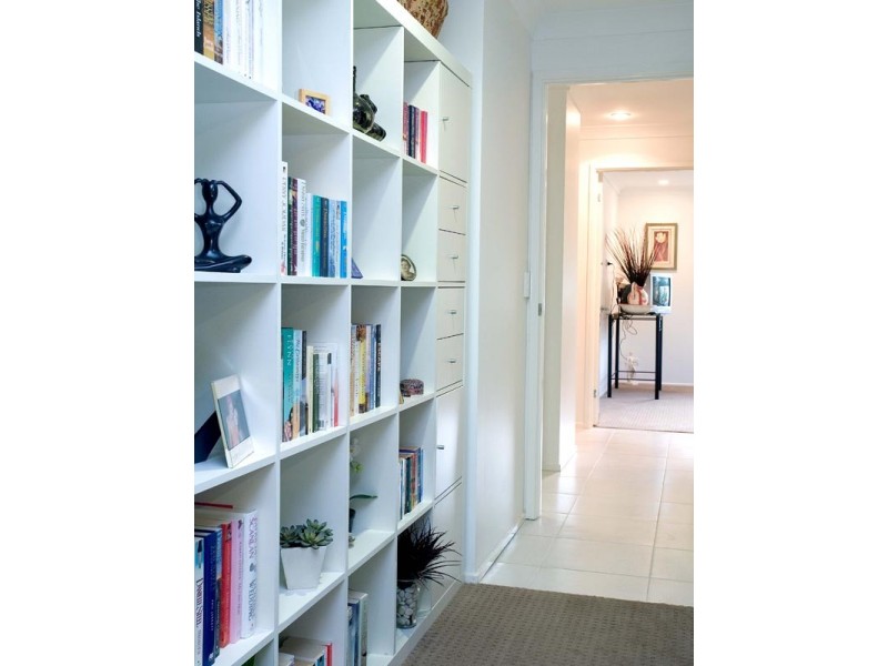 3 Omao St, Burleigh Waters QLD 4220