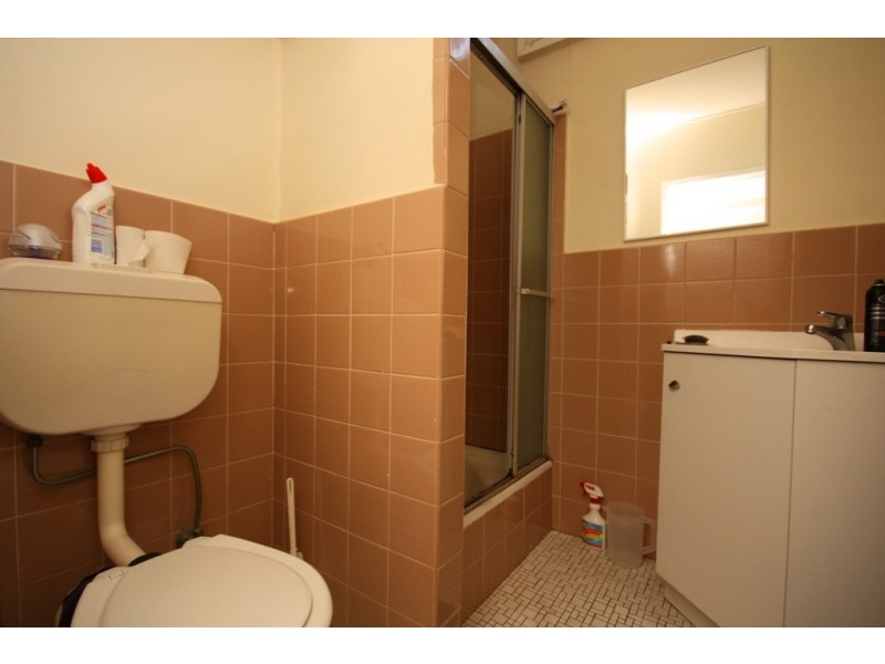 6/272 Marine Pde, Labrador QLD 4215