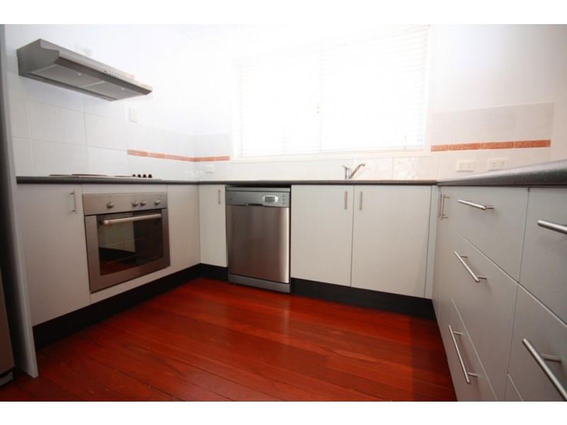 175 Jefferson Lane, Palm Beach QLD 4221