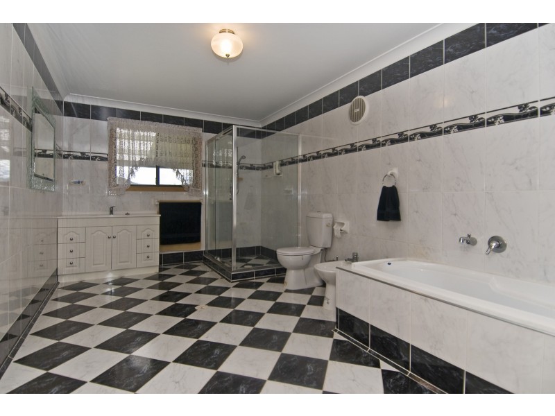 64 Gladrose Crescent, Upper Coomera QLD 4209