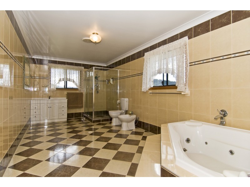 64 Gladrose Crescent, Upper Coomera QLD 4209