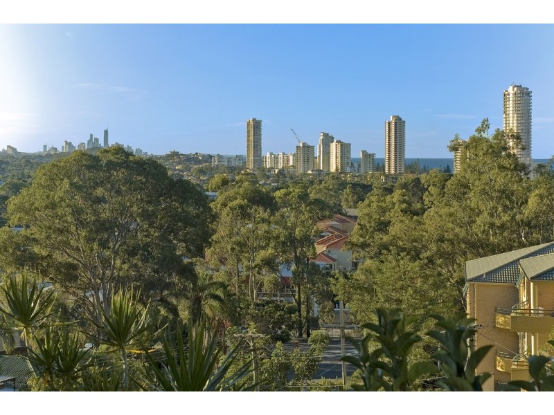 9 View St, Burleigh Heads QLD 4220