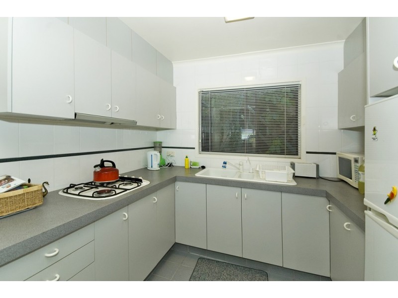 9 View St, Burleigh Heads QLD 4220