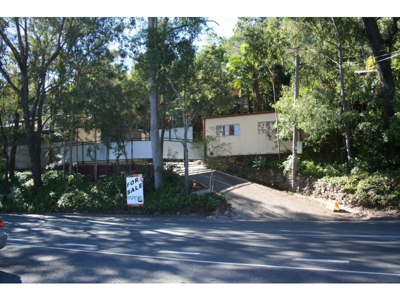 196 West Burleigh Rd, Burleigh Heads QLD 4220