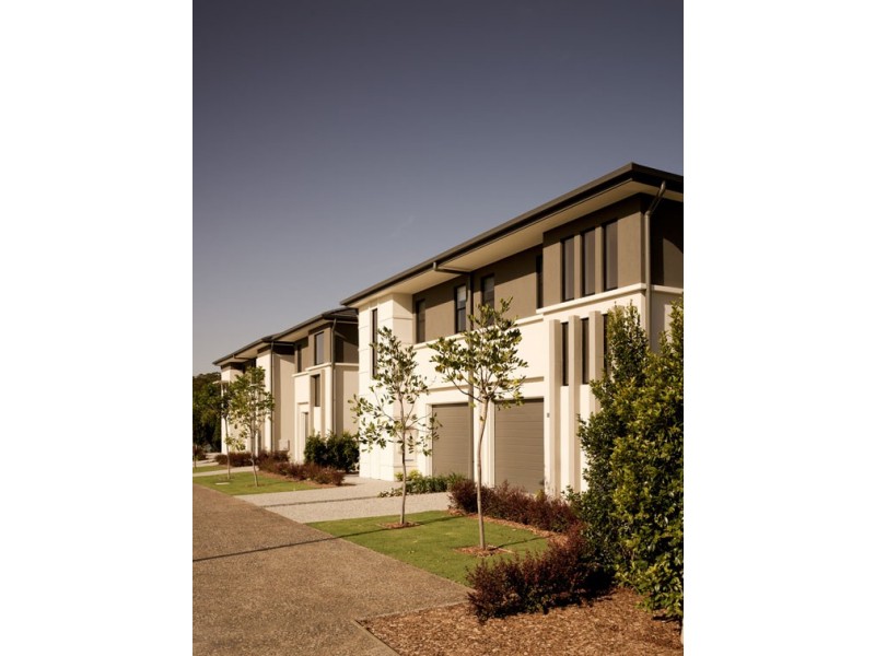 2 Inland Drive, Tugun QLD 4224